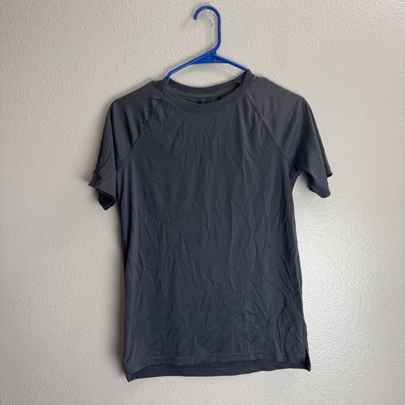 All In Motion Compression Shirt Size Large - Picture 1 of 6